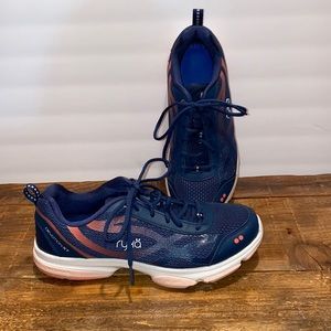 Ryka Devotion XT tennis shoe